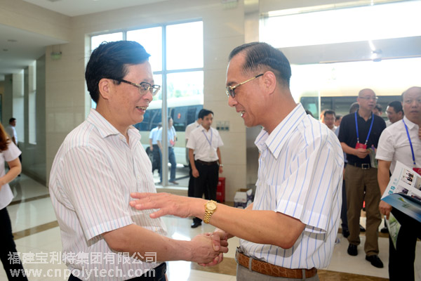 福建省人大常委会副主任、党组副书记苏增添、福建省高级人民法院院长、党组书记马新岚率调研组，莅临高新技术企业福建宝利特集团调研